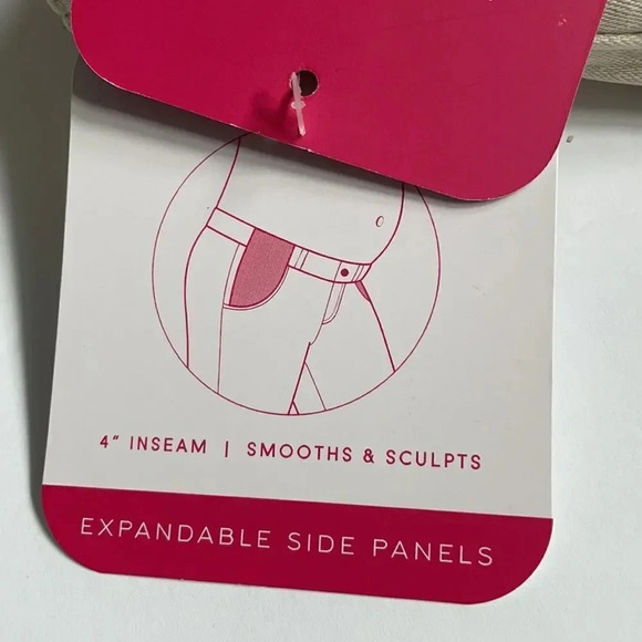 Isabel Maternity midi shorts, cream, Expandable panels, maternity size 4 NWT - Picture 5 of 8